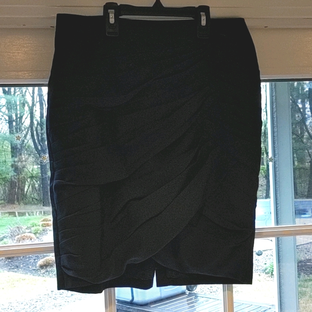 Mini pencil skirt